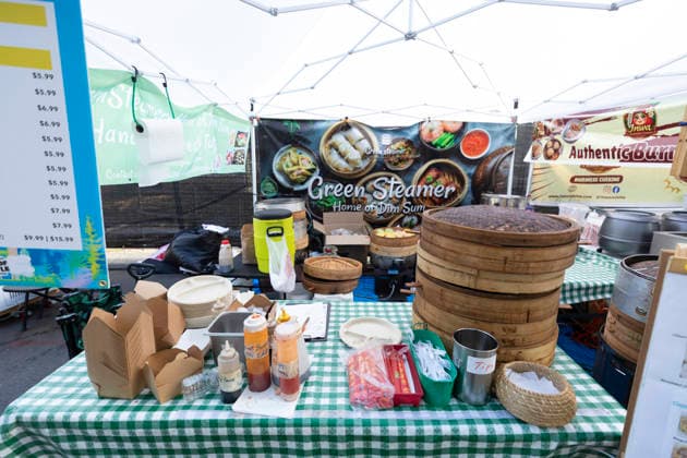 July 27, 2026, Seattle, Washington, USA: A food vendorÃ¢â‚¬â ¢s kiosk is abandoned the morning after a shooting left three people dead at the Bite of Seattle festival in Seattle on Monday, July 27, 2026. Seattle USA  - ZUMAg235 20260727_zap_g235_012 Copyright: xPaulxChristianxGordonx
