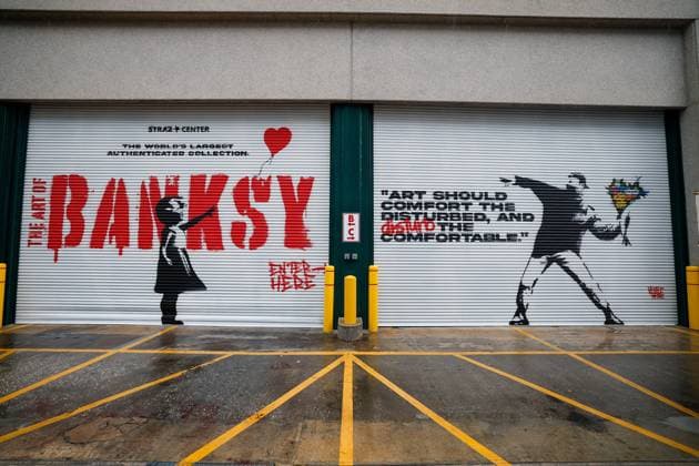 July 27, 2026, Tampa, Florida, USA: A mural for the Art of Banksy exhibition is displayed outside of the Straz Center on Monday, July 27, 2026, in Tampa. Tampa USA - ZUMAs70_ 20260727_zan_s70_011 Copyright: xJeffereexWoox