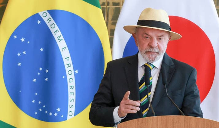 S. Korea-Brazil summit in Brasilia S. Korea-Brazil summit in Brasilia Brazilian President Luiz Inacio Lula da Silva speaks during a joint press conference with South Korean President Lee Jae Myung following their talks at the presidential office in Brasilia on July 27, 2026. (Yonhap) 2026-07-28 05:31:56 < 1980-2026 YONHAPNEWS AGENCY. .> ºê¶óÁú ºê¶óÁú EDITORIAL USE ONLY  Copyright: xx PYH2026072801530031500 YonhapxNewsx yonphotos254939