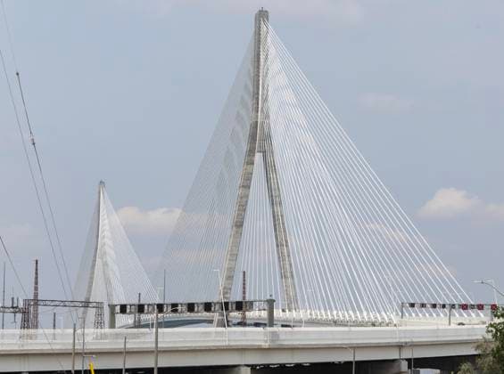 (260727) -- WINDSOR(CANADA), July 27, 2026 -- The Gordie Howe International Bridge is seen from the Canadian side in Windsor, Ontario, Canada, on July 27, 2026. Canada on Monday opened a new international bridge linking Windsor, Ontario and Detroit, U.S., providing the newest and largest land border crossing with the United States despite escalating trade tensions between the two countries. (Photo by Xinhua) CANADA-U.S.-BORDER BRIDGE-OPENING ZouxZheng 