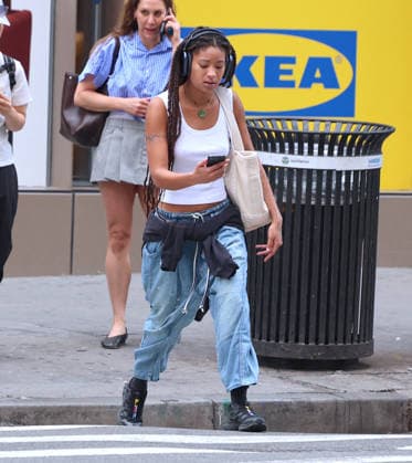 Willow Smith out in New York Will Smith s daughter singer actress Willow Smith is walking on the street in Soho, New York on July 27, 2026. Photo by Dylan Travis ABACAPRESS.COM New York NY  Copyright: xDylanxTravis ABACAx