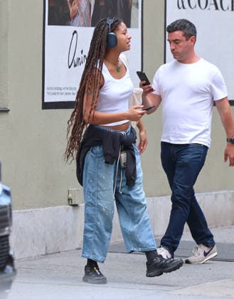Willow Smith out in New York Will Smith s daughter singer actress Willow Smith is walking on the street in Soho, New York on July 27, 2026. Photo by Dylan Travis ABACAPRESS.COM New York NY  Copyright: xDylanxTravis ABACAx
