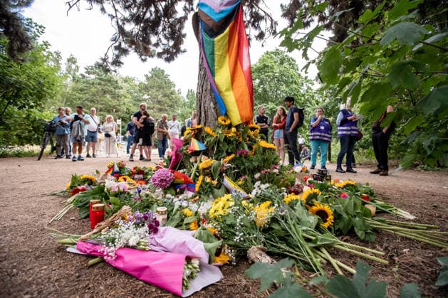 Flowers, candles and solidarity messages are seen in Tiergarten park, close to the place where two days before a car ramming attack killed one person and injured 29 during the CSD parade, in Berlin, on July 27, 2026. German police announced yesterday that they had shot and killed the main suspect in what authorities describe as an attack with Islamist background.The attack happened around 10 PM on July 25 targeting the LGBTQ pride parade, killing one woman and wounding 29 other people. Berliners commemorate the victims of the attack to the LGBTQ Christopher Street Day CSD *** Flowers, candles, and messages of solidarity can be seen in Tiergarten Park, near the site where, two days earlier, a car-ramming attack killed one person and injure