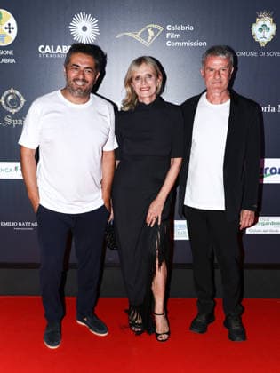 IPA87054082 - Soverato (CZ), 23rd edition of the Magna Graecia Film Festival - Third night. Pictured: Gianvito Casadonte, Isabella Ferrari, Renato De Maria  Copyright: xMarcoxProvvisionatox xMarcoxProvvisionatox 87054082