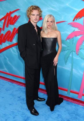 FX s The Shards World Premiere Graham Campbell and Hayes Warner attending FX s The Shards World Premiere held at the SVA Theatre on July 27, 2026 in New York City, NY New York City SVA Theatre NY USA Copyright: xStevenxBergman AFF-USA.COMx