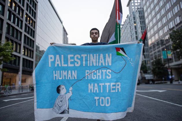 Protesters rally outside White House against Netanyahu s Washington visit WASHINGTON, D.C., UNITED STATES – JULY 27: Activists gather outside Blair House during a noisy demonstration protesting the visit of Israeli Prime Minister Benjamin Netanyahu to Washington, D.C., on July 27, 2026. Mehmet Eser Anadolu Washington United States. Editorial use only. Please get in touch for any other usage.  Copyright: x2026xAnadoluxMehmetxEserx