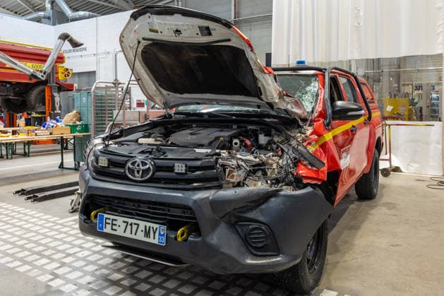 Firefighters Logistics And Maintenance Centre - Bordeaux Mechanics and technical staff from the Logistics and Maintenance Department of the Gironde Fire and Rescue Service (SDIS 33) repair, service and re-equip fire engines and emergency vehicles in support of ongoing wildfire response operations in Bordeaux, France, on July 27, 2026. Photo by Margot Le Gonidec ABACAPRESS.COM Bordeaux France  Copyright: xLexGonidecxMargot ABACAx