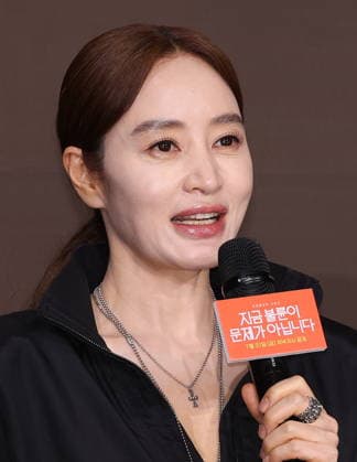 S. Korean actress Kim Hye-soo S. Korean actress Kim Hye-soo South Korean actress Kim Hye-soo, who stars in The Affair was Just the Beginning, an original series by Coupang Play, speaks during a publicity event in Seoul on July 28, 2026. The eight-episode series will be released worldwide on July 31. (Yonhap) 2026-07-28 13:12:20 < 1980-2026 YONHAPNEWS AGENCY. .> ¼­¿ïÆ¯º°½Ã EDITORIAL USE ONLY  Copyright: xx PYH2026072812180034400 YonhapxNewsx yonphotos254961