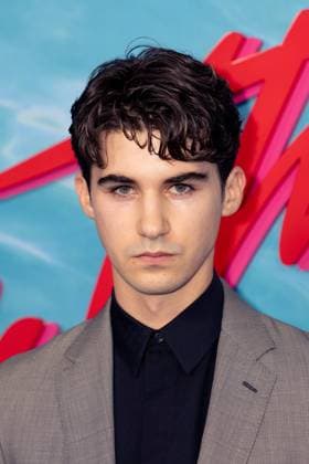 Daniel Dale at arrivals for THE SHARDS World Premiere, SVA (School for the Visual Arts) Theatre, New York, NY, July 27, 2026. Photo By: Ryan Billings Everett Collection THE SHARDS World Premiere PUBLICATIONXNOTxINxCANxCHNxFRAxITAxJPNxNORxPOLxRUSxESPxUKxUSA