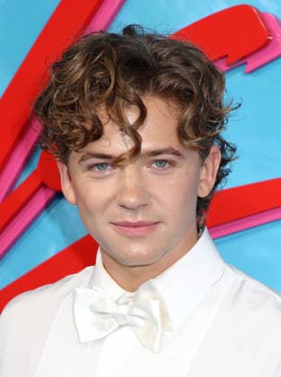 FX s The Shards World Premiere Igby Rigney attending FX s The Shards World Premiere held at the SVA Theatre on July 27, 2026 in New York City, NY New York City SVA Theatre NY USA Copyright: xStevenxBergman AFF-USA.COMx
