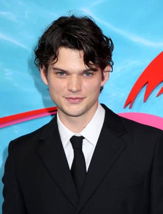 FX s The Shards World Premiere Homer Gere attending FX s The Shards World Premiere held at the SVA Theatre on July 27, 2026 in New York City, NY New York City SVA Theatre NY USA Copyright: xStevenxBergman AFF-USA.COMx