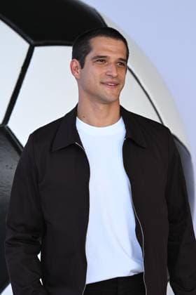 Tyler Posey at arrivals for TED LASSO Season 4 Premiere, Academy Museum of Motion Pictures, Los Angeles, CA, July 27, 2026. Photo By: Michael Mattes Everett Collection TED LASSO Season 4 Premiere PUBLICATIONXNOTxINxCANxCHNxFRAxITAxJPNxNORxPOLxRUSxESPxUKxUSA
