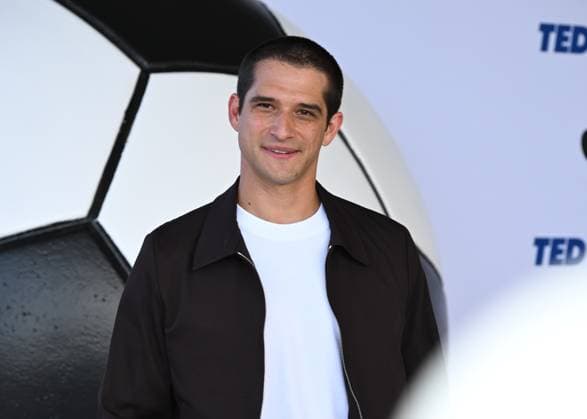Tyler Posey at arrivals for TED LASSO Season 4 Premiere, Academy Museum of Motion Pictures, Los Angeles, CA, July 27, 2026. Photo By: Michael Mattes Everett Collection TED LASSO Season 4 Premiere PUBLICATIONXNOTxINxCANxCHNxFRAxITAxJPNxNORxPOLxRUSxESPxUKxUSA