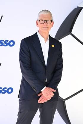 Tim Cook at arrivals for TED LASSO Season 4 Premiere, Academy Museum of Motion Pictures, Los Angeles, CA, July 27, 2026. Photo By: Michael Mattes Everett Collection TED LASSO Season 4 Premiere PUBLICATIONXNOTxINxCANxCHNxFRAxITAxJPNxNORxPOLxRUSxESPxUKxUSA