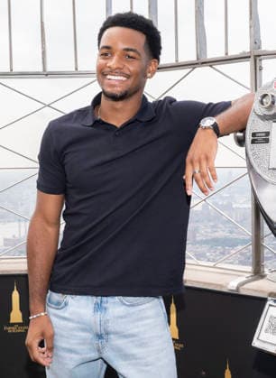 July 27, 2026, New York, New York, USA: NATHANIEL LOGAN MCINTYRE visits the Empire State Building in New York to celebrate the eighth and final season of All American on the CW. 28 July 2026 New York USA  - ZUMAa265 20260727_zep_a265_066 Copyright: xEricxAcquayex