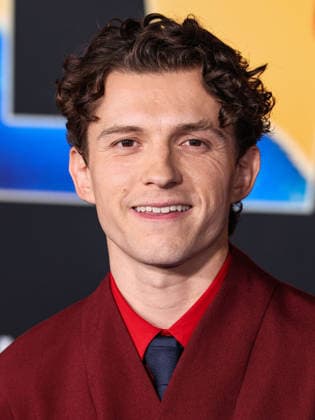 Los Angeles Premiere Of Columbia Pictures Spider-Man: Brand New Day HOLLYWOOD, LOS ANGELES, CALIFORNIA, USA - JULY 27: Tom Holland wearing custom Jacquemus, styled by Crystalle Cox arrives at the Los Angeles Premiere Of Columbia Pictures Spider-Man: Brand New Day held at the Dolby Theatre at Ovation Hollywood on July 27, 2026 in Hollywood, Los Angeles, California, United States. Hollywood Dolby Theatre at Ovation Hollywood California United States Copyright: xXavierxCollin ImagexPressxAgencyx