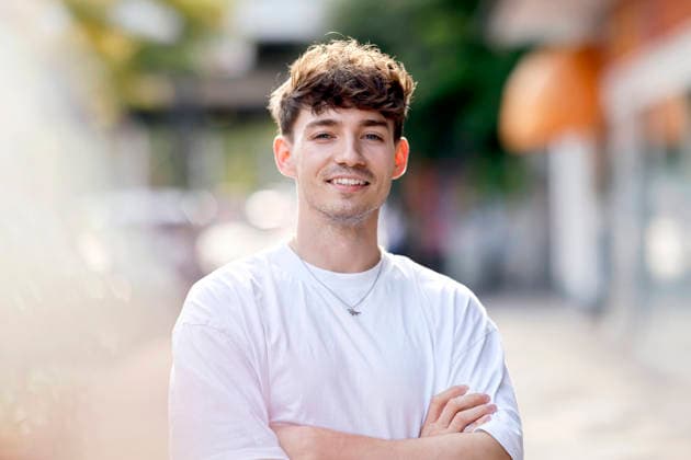 Youtuber Mexify beim Fotocall im Rahmen der Premiere der Amazon-Serie The Way Out (Staffel 2) im Brauhaus Marie & Johann. Köln, 27.07.2026 NRW Deutschland *** YouTuber Mexify at a photo call during the premiere of Season 2 of the Amazon series *The Way Out* at Brauhaus Marie Johann in Cologne, July 27, 2026, North Rhine-Westphalia, Germany Copyright: xChristophxHardtx