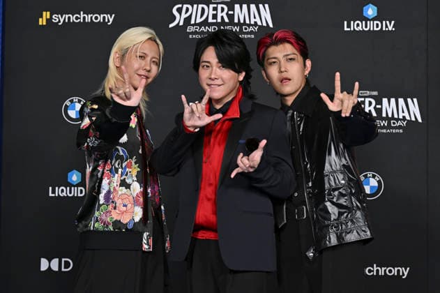 Ryoka Fujisawa, Motoki Ohmori und Hiroto Wakai von Mrs. Green Apple bei der Premiere des Kinofilms Spider-Man: Brand New Day im Dolby Theatre. Los Angeles, 27.07.2026 *** Ryoka Fujisawa, Motoki Ohmori, and Hiroto Wakai of Mrs. Green Apple at the premiere of the movie *Spider-Man: Brand New Day* at the Dolby Theatre in Los Angeles on July 27, 2026 Foto:xD.xStarbuckx xFuturexImagex spider_man_6802