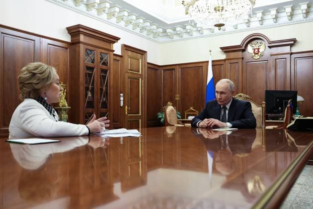 Russia Putin 9213129 28.07.2026 Russian President Vladimir Putin meets with Federation Council Speaker Valentina Matvienko, left, at the Kremlin in Moscow, Russia. Alexander Kazakov Sputnik Moscow Russia  Copyright: xAlexanderxKazakovx