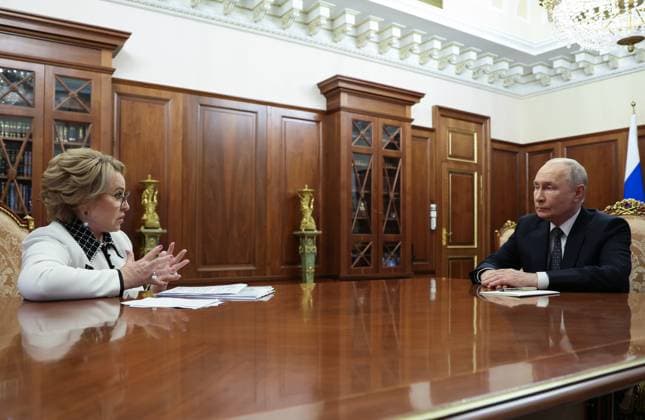 Russia Putin 9213132 28.07.2026 Russian President Vladimir Putin meets with Federation Council Speaker Valentina Matvienko, left, at the Kremlin in Moscow, Russia. Alexander Kazakov Sputnik Moscow Russia  Copyright: xAlexanderxKazakovx