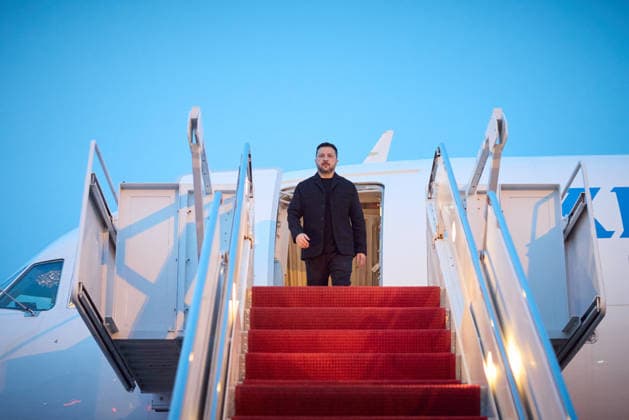 Zelenskyy arrives in US to meet with Trump WASHINGTON, D.C - JULY 28: (----EDITORIAL USE ONLY - MANDATORY CREDIT - ZELENSKYY SOCIAL MEDIA ACCOUNT HANDOUT - NO MARKETING NO ADVERTISING CAMPAIGNS - DISTRIBUTED AS A SERVICE TO CLIENTS----) Ukrainian President Volodymyr Zelenskyy arrives in the US ahead of talks with President Donald Trump in Washington, D.C, United States on July 28, 2026. Zelenskyy Social Media Account Anadolu Washington United States. Editorial use only. Please get in touch for any other usage.  Copyright: x2026xAnadoluxZelenskyyxSocialxMediaxAccountx