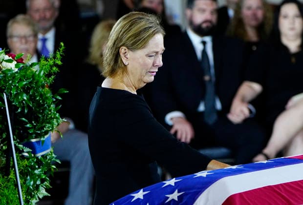 Sen. Darline Graham, sister of the late Sen. Lindsey Graham, pays her respects during a Congressional tribute in the Rotunda of the U.S. Capitol in Washington DC on Tuesday, July 28, 2026. Lindsey Graham, who served South Carolina in Congress for 31 years, died on July 11 at the age of 71.  WAP20260728938 BONNIExCASH