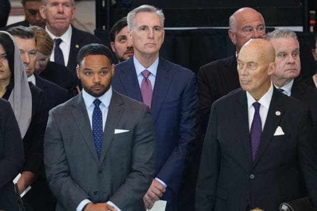 July 28, 2026, Washington, District Of Columbia, USA: Kevin McCarthy attends a Congressional Tribute to late U.S. Senator Lindsey Graham (R-SC) at the Rotunda of the U.S. Capitol in Washington, D.C., U.S., July 28, 2026 Washington USA - ZUMAs152 20260728_faa_s152_002 Copyright: xNathanxHowardx-xPoolxviaxCNPx