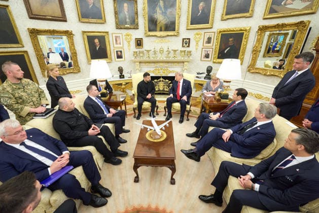 Zelenskyy meets with Trump at White House WASHINGTON, D.C - JULY 28: (----EDITORIAL USE ONLY - MANDATORY CREDIT - ZELENSKYY SOCIAL MEDIA ACCOUNT HANDOUT - NO MARKETING NO ADVERTISING CAMPAIGNS - DISTRIBUTED AS A SERVICE TO CLIENTS----) Ukrainian President Volodymyr Zelenskyy (C-L) meets with US President Donald Trump (C-R) at White House during his visit to Washington, D.C, United States on July 28, 2026. Zelenskyy Social Media Account Anadolu Washington United States. Editorial use only. Please get in touch for any other usage.  Copyright: x2026xAnadoluxZelenskyyxSocialxMediaxAccountx