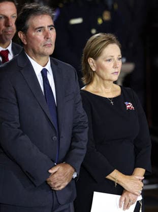 Lindsey Graham Memorial Service in the US Capitol WASHINGTON, DC - JULY 28: U.S. Sen. Darline Graham Nordone (R-SC) adn husband Larry Nordone attend a memorial tribute for the late U.S. Sen. Lindsey Graham (R-SC) in the Rotunda of the U.S. Capitol on July 28, 2026 in Washington, DC. Graham, who was elected to the Senate in 2002, died suddenly on July 11th from an aortic dissection. He was 71 years old. Photo by Win McNamee Pool via CNP ABACAPRESS.COM Washington District of Columbia United States  Copyright: xCNP ABACAx