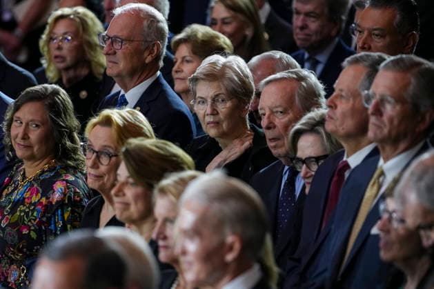 July 28, 2026, Washington, District Of Columbia, USA: United States Senator Elizabeth Warren (Democrat of Massachusetts) attends a Congressional Tribute to late U.S. Senator Lindsey Graham (R-SC) at the Rotunda of the U.S. Capitol in Washington, D.C., U.S., July 28, 2026 Washington USA  - ZUMAs152 20260728_faa_s152_123 Copyright: xNathanxHowardx-xPoolxviaxCNPx