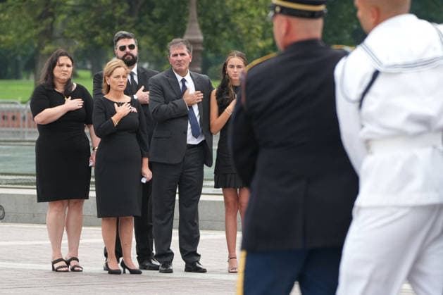 Lindsey Graham Memorial Service in the US Capitol Sen. Darline Graham, R-S.C., and her husband Larry Nordone and other family members watch as an Armed Forces Body Bearer Team moves the casket of Sen. Lindsey Graham, R-S.C., from the U.S. Capitol after a congressional tribute in the Rotunda Tuesday, July 28, 2026, in Washington. Photo by Mark Schiefelbein Pool via CNP ABACAPRESS.COM Washington District of Columbia United States  Copyright: xCNP ABACAx