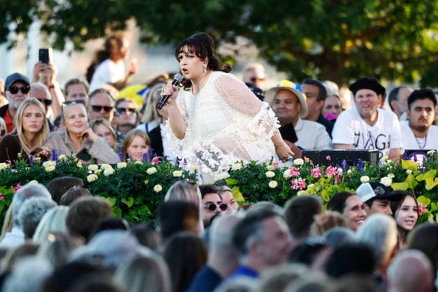 STOCKHOLM, SVERIGE 20260728 Shima Niavarani under Allsang pa Skansen pa tisdagskvällen. STOCKHOLM SVERIGE x60160x *** STOCKHOLM, SWEDEN 20260728 Shima Niavarani at Allsang pa Skansen on Tuesday evening STOCKHOLM SWEDEN x60160x  Copyright: xStefanxJerrevang TTx ALLSANG PA SKANSEN 2026 8JlRI1luwKU