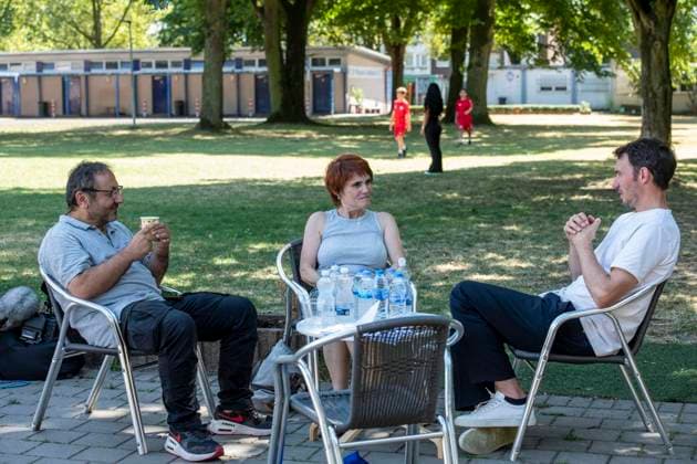 Neureuther für ARD-Doku bei Rhenania Hamborn. 28.07.2026 Duisburg ** NUR FÜR REDAKTIONELLE ZWECKE ** EDITORIAL USE ONLY **<p>BR-Team dreht für ARD-Doku bei Rhenania: Wie kinderfreundlich ist Deutschland? 28.07.2026 Duisburg Deutschland NRW Duisburg Copyright: DanielxAttia *** Neureuther Films ARD Documentary at Rhenania Hamborn, July 28, 2026, Duisburg ** FOR EDITORIAL USE ONLY ** EDITORIAL USE ONLY ** p BR team films for ARD documentary at Rhenania: How Child-Friendly Is Germany? July 28, 2026, Duisburg, Germany, North Rhine-Westphalia, Duisburg Copyright DanielxAttia Copyright: DanielxAttia doc86wzmquz2i1lz6sbo22 ,EDITORIAL USE ONLY