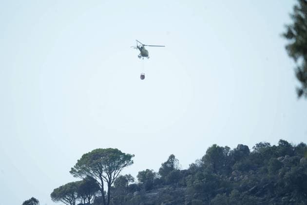 Helicopters help fight fires in San Martin de Valdeiglesias, west of Madrid, Spain, Tuesday, July 28, 2026 Cordon Press 