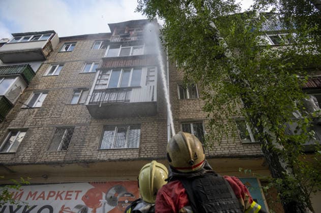 Russian drone attack in Kharkiv KHARKIV, UKRAINE - JULY 28: Russian Shahed type jet-powered UAV struck the roof of a five-story residential building in Kharkiv, Ukraine on July 28, 2026. A fire broke out on the roof, damaging about half of its area. Eight local residents suffered acute stress reactions. In addition, five nearby high-rise buildings were damaged, with windows shattered, as well as private homes and power lines. Serhii Masin Anadolu Kharkiv Ukraine. Editorial use only. Please get in touch for any other usage.  Copyright: x2026xAnadoluxSerhiixMasinx
