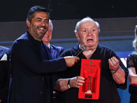 IPA87075695 - Soverato (CZ), 23rd edition of the Magna Graecia Film Festival—fourth night. Pictured: Gianvito Casadonte and Lino Banfi with the Colonna d Oro  Copyright: xMarcoxProvvisionatox xMarcoxProvvisionatox 87075695