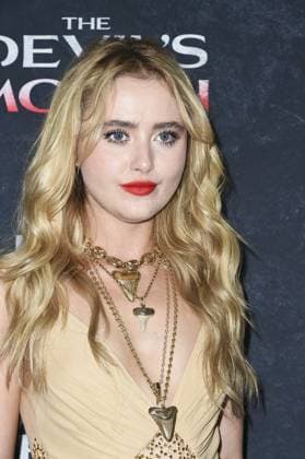 Kathryn Newton at arrivals for THE DEVIL S MOUTH Premiere, The Culver Theater, Culver City, CA, July 28, 2026. Photo By: Elizabeth Goodenough Everett Collection THE DEVIL S MOUTH Premiere PUBLICATIONXNOTxINxCANxCHNxFRAxITAxJPNxNORxPOLxRUSxESPxUKxUSA