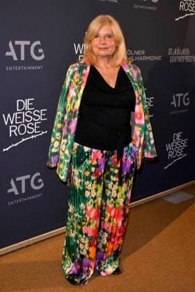 ABB SOMMERFESTIVAL- Sabine Postel Schauspielerin zu Gast auf dem roten Teppich bei der eroeffnungs Gala des 37.Koelner Sommerfestival mit dem Musical Die Weisse Rose in der Koelner Philharmonie am 28.07.2026 in Koeln Hamburg Deutschland *** ABB SUMMER FESTIVAL: Actress Sabine Postel walks the red carpet at the opening gala of the 37th Cologne Summer Festival, featuring the musical *Die Weisse Rose* at the Cologne Philharmonie on July 28, 2026, in Cologne, Hamburg, Germany