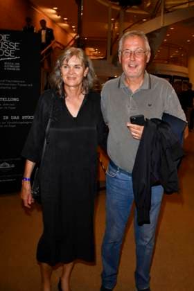 ABB SOMMERFESTIVAL- Ulrike Nasse-Meyfarth Dr. Roland Nasse Ehepaar zu Gast auf dem roten Teppich bei der eroeffnungs Gala des 37.Koelner Sommerfestival mit dem Musical Die Weisse Rose in der Koelner Philharmonie am 28.07.2026 in Koeln Hamburg Deutschland *** ABB SUMMER FESTIVAL Ulrike Nasse Meyfarth and Dr. Roland Nasse, a married couple, appeared on the red carpet at the opening gala of the 37th Cologne Summer Festival, featuring the musical *Die Weisse Rose* at the Cologne Philharmonie on July 28, 2026, in Cologne, Hamburg, Germany