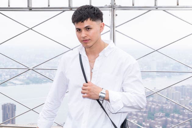 July 28, 2026, New York, New York, USA: MOSMO visits the Empire State Building in New York ahead of the Latin Alternative Music Conference. 28 July 2026 New York USA  - ZUMAa265 20260728_zep_a265_026 Copyright: xEricxAcquayex