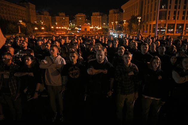 People are gathered in Maidan Nezalezhnosti Square during a commemorative ceremony marking the fourth anniversary of the Olenivka prison massacre, Kyiv, Ukraine, July 28, 2026. On the night of 28–29 July 2022, at least 53 Ukrainian prisoners of war were killed and more than 130 wounded in a Russian terrorist attack on the former Volnovakha Penal Colony No. 120 near the occupied settlement of Olenivka, Donetsk region, where defenders of Azovstal in Mariupol were being held. (Photo by Yevhen Kotenko Ukrinform) Kyiv remembers Olenivka prison massacre victims  Copyright: xYevhenxKotenkox
