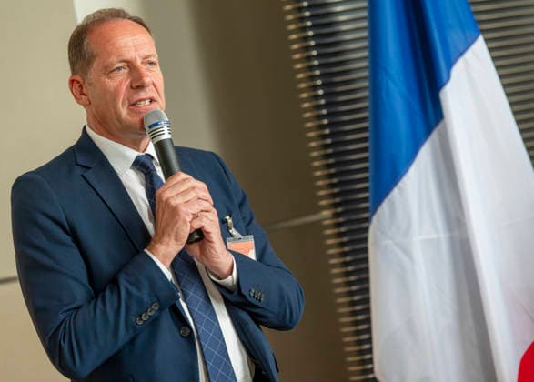 Christian Prudhomme EUR, Deutschland, Berlin: 29.07.2026: Bewerbung um Start der Tour de France 2029 in Deutschland. Christian Prudhomme - Direktor der Tour de France. Der Grand DÃ part Allemagne e.V. hat zum 30. Juni 2026 seine offizielle Bewerbung für den Start der Tour de France 2029 eingereicht. Gemeinsam mit den Ländern Berlin, Sachsen, Sachsen-Anhalt und Thüringen wurde ein sogenanntes Bidbook erstellt und an die A.S.O., die Veranstalterin der Tour de France, übergeben. *** Christian Prudhomme EUR, Germany, Berlin, July 29, 2026 Bid to Host the Start of the 2029 Tour de France in Germany Christian Prudhomme, Director of the Tour de France Grand Départ Allemagne e.V. submitted its official bid to host the start of the 2029 Tour de