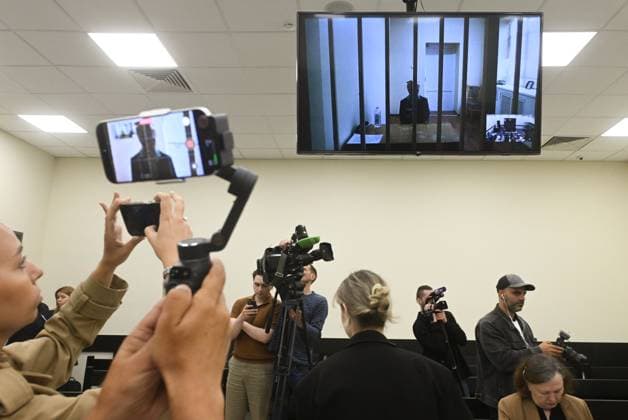 Russia Blogger Tax Evasion Trial 9213504 29.07.2026 Russian blogger Yelena Blinovskaya, serving a five-year prison sentence for money laundering and illegal circulation of funds, appears on a screen via a video link during a hearing on her defence appeal against the verdict at the Second Court of Cassation of General Jurisdiction in Moscow, Russia. Mikhail Voskresenskiy Sputnik Moscow Russia  Copyright: xMikhailxVoskresenskiyx