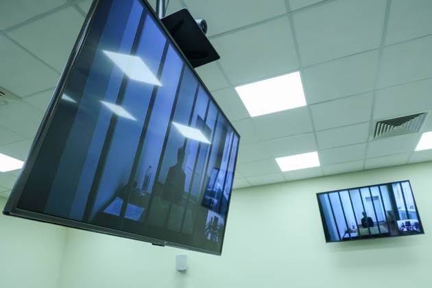 29.07.2026. Russia. Moscow. Blogger Elena Blinovskaya (on screen) during the consideration of the appeal against the verdict by the Second Court of Cassation of General Jurisdiction. In March 2025, a court sentenced Blinovskaya to 4.5 years in a penal colony in a case of large-scale tax evasion and money laundering. Alexey Belkin NEWS.ru BelkinxAlexey