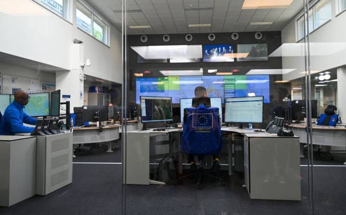 The Emergency Response Coordination Centre (ERCC), the EU s mechanism for coordinating aid, is located near the European Commission (EC) in Brussels, July 29, 2026. As soon as a country activates the so-called Civil Protection Mechanism, it is the staff at this center who coordinate among the individual countries, identify available assistance, and organize its deployment. Helicopters from the Czech Republic and Slovakia are now also assisting in France. The Coordination Center is part of the EU Civil Protection Mechanism. It is a platform aimed at strengthening cooperation in the field of civil protection. The members of the mechanism include EU member states and ten other countries. (CTKxPhoto TerezaxSupova) CTKPhotoP2026072904236  CTKPhotoP2026072904236