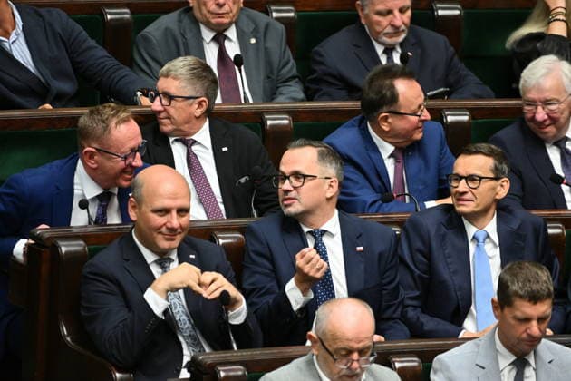 RECORD DATE NOT STATED 29.07.2026 WARSZAWA SEJM RP POSIEDZENIE SEJMU DZIEN PIERWSZY Warsaw, The 30th sitting of the Sejm of the Republic of Poland. Day 1 - Polish Parliament N Z MATEUSZ MORAWIECKI MARCIN HORALA SZYMON SZYNKOWSKI ROBERT TELUS KLUB PARLAMENTARNY ROZWOJ PLUS STOWARZYSZENIE NOWY KLUB W SEJMIE POSLANKI POSLOWIE CZLONKOWIE FOT DAMIAN BURZYKOWSKI NEWSPIX.PL NEWSPIX.PL --- newspix.pl 