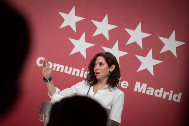 Ayuso Chairs an Extraordinary Meeting of the Governing Council of the Community of Madrid Focused on the Wildfires The president of the Community of Madrid, Isabel Díaz Ayuso, during an extraordinary meeting of the Governing Council of the Community of Madrid at the Real Casa de Correos on July 29, 2026, in Madrid, Spain. The meeting, convened on an extraordinary basis, aims to assess the situation and determine actions focused on the recovery of the municipalities affected by the major fire in the Sierra Oeste. JULY 29, 2026 Fernando Sá Madrid, Madrid, Spain  Copyright: xFernandoxSanchezx 7693948