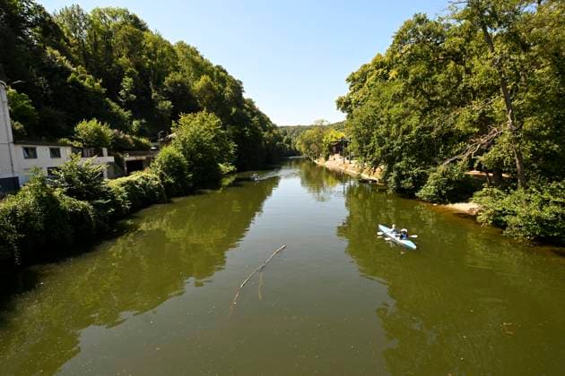 Drought alert in Wallonia (Lesse) ANSEREMME, BELGIUM - JULY 29 : Drought alert in Wallonia : low level of the river Lesse on July 29, 2026 in Anseremme, Belgium, 29 07 2026 Anseremme Belgium  Copyright: xDidierxLebrunx
