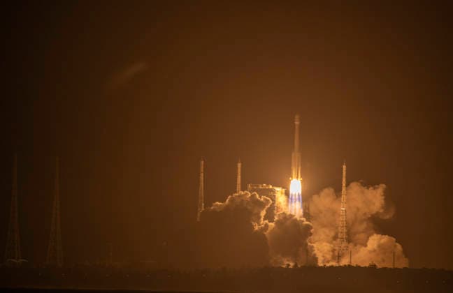 WENCHANG, CHINA - JULY 29: A Long March-7A carrier rocket carrying TL-3 (Tian Lian 3) satellites blasts off from Wenchang Spacecraft Launch Site on July 29, 2026 in Wenchang, Hainan Province of China.  Copyright: xVCGx 111657082496