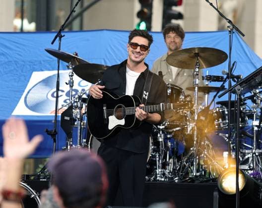 Marcus Mumford of Mumford & Sons on stage for Citi Concert Series on NBC TODAY with Mumford & Sons, Rockefeller Plaza, New York, NY, July 29, 2026. Photo By: Eli Winston Everett Collection Citi Concert Series on NBC TODAY with Mumford & Sons PUBLICATIONXNOTxINxCANxCHNxFRAxITAxJPNxNORxPOLxRUSxESPxUKxUSA